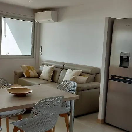 Apartment Front De - Emplacement Prise Au Calme - T2 Moderne Et Entierement Climatise - A Pieds *